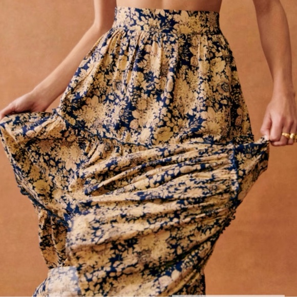 Sezane Sakura Skirt Country Flowers - Size 34 - Picture 2 of 8